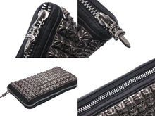 Load image into Gallery viewer, CHROME HEARTS クロムハーツ 全面 ピラミッド ボックス CHプラス スタッズ 長財布 ブラック シルバー925 レザー 美品 中古 60138