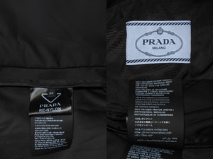 極美品 PRADA プラダ 21AW Re-Nylon ギャバジン ジャケット ポーチ付き ブラック ポリアミド サイズ36 291831 中古 60142
