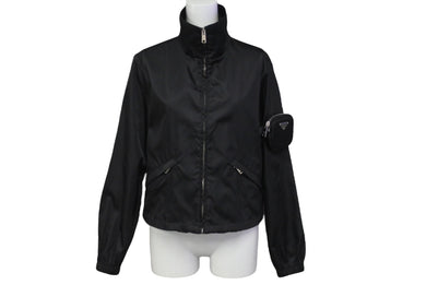 極美品 PRADA プラダ 21AW Re-Nylon ギャバジン ジャケット ポーチ付き ブラック ポリアミド サイズ36 291831 中古 60142