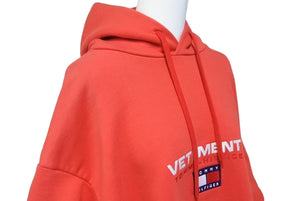 VETEMENTS × TOMMY ヴェトモン トミー パーカー 刺繍 WSS18TR24