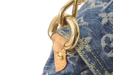 Load image into Gallery viewer, LOUIS VUITTON ルイヴィトン モノグラムデニム ミニ プリ―ティ ワンショルダーバッグ ブルー M95050 ロゴ 美品 中古 60241