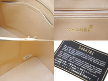 Load image into Gallery viewer, CHANEL シャネル 復刻トート 5番台 ハンドバッグ ココマーク キャビアスキン ベージュ ゴールド金具 美品 中古 60247
