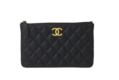 新品同様 CHANEL シャネル ポーチ マトラッセ キャビアスキン ココマーク ブラック ランダム番号 ゴールド金具 中古 60249