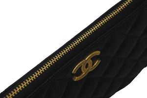 新品同様 CHANEL シャネル ポーチ マトラッセ キャビアスキン ココマーク ブラック ランダム番号 ゴールド金具 中古 60249