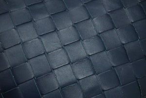 BOTTEGAVENETA ボッテガヴェネタ イントレチャート クラッチバッグ セカンドバッグ ネイビー シルバー金具 美品 中古 60267