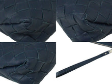 Load image into Gallery viewer, BOTTEGAVENETA ボッテガヴェネタ イントレチャート クラッチバッグ セカンドバッグ ネイビー シルバー金具 美品 中古 60267