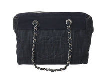 Load image into Gallery viewer, CHANEL シャネル ハンドバッグ クルーズライン ココマーク デニムチェーンバック A48735 13番台 シルバー金具 美品 中古 60344