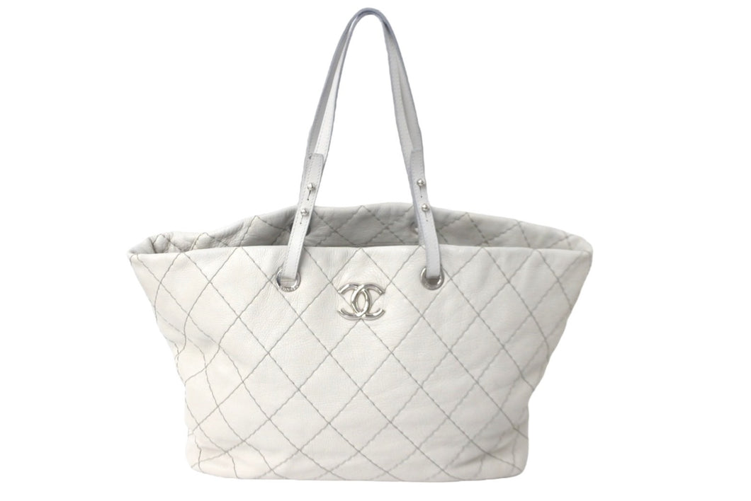 CHANEL シャネル ココマーク トートバッグ オンザロード 13番台 ワイルドステッチ レザー グレー シルバー金具 美品 中古 60349