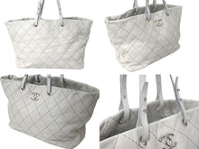 Load image into Gallery viewer, CHANEL シャネル ココマーク トートバッグ オンザロード 13番台 ワイルドステッチ レザー グレー シルバー金具 美品 中古 60349