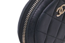 Load image into Gallery viewer, CHANEL シャネル コインケース 小銭入れ ココマーク ラムスキン マトラッセ 27番台 ブラック 美品 中古 60370