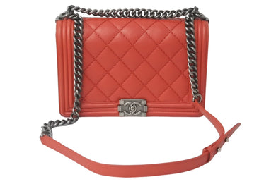 CHANEL シャネル チェーンショルダーバッグ ボーイシャネル ココマーク レッド 18番台 ガンメタリック金具 美品 中古 60377