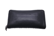 Load image into Gallery viewer, CHROME HEARTS クロムハーツ 全面 ピラミッド ボックス CHプラス スタッズ 長財布 ブラック シルバー925 レザー 美品 中古 60439