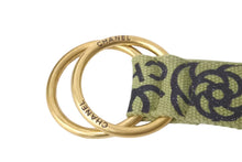 Load image into Gallery viewer, 極美品 CHANEL シャネル ベルト リングベルト グラフィティ B15S コットンキャンバス カーキ ゴールド金具 中古 60458