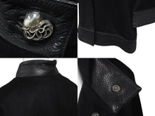 Load image into Gallery viewer, CHROME HEARTS クロムハーツ フード付きフローラルハートボタンレザー切替カシミヤコート ブラック サイズXS 中古 60473