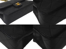 Load image into Gallery viewer, CHANEL シャネル チェーンショルダーバッグ マトラッセ23 Wフラップ 1番台 ラムスキン ブラック ゴールド金具 美品 中古 60479