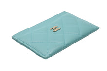 Load image into Gallery viewer, CHANEL シャネル カードケース マトラッセ ココマーク ラムスキン グリーン 27番台 ゴールド金具 美品 中古 60545