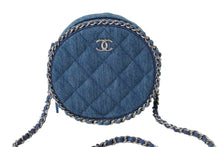 Load image into Gallery viewer, 新品同様品 CHANEL シャネル ショルダーバッグ ココマーク 28番台 マトラッセ デニム ブルー シルバー金具 中古 60565