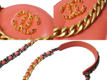 Load image into Gallery viewer, CHANEL シャネル ショルダーバッグ チェーン ココマーク ラムスキン ラウンド型 ピンク ゴールド金具 美品 中古 60566
