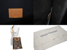 Load image into Gallery viewer, 新品同様品 LOUIS VUITTON ルイヴィトン NIGO ニゴー ダミエ エベヌジャイアント モノグラム ミニトート N40355 中古 60602