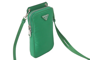 PRADA プラダショルダーバッグ ネックフォンケース 三角ロゴプレート ナイロン テスート グリーン 美品 中古 60606 