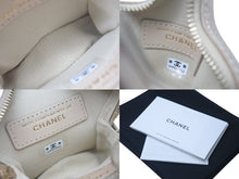Load image into Gallery viewer, 新品同様品 CHANEL シャネル スターコインケース マトラッセ ラムスキン ココマーク 星型 バッグチャーム ゴールド 中古 60627