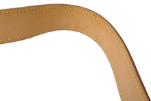 Load image into Gallery viewer, 極美品 LOUIS VUITTON ルイ ヴィトン ショルダーバッグ クロワッサンMM M51512 モノグラムキャンバス ブラウン 中古 60629