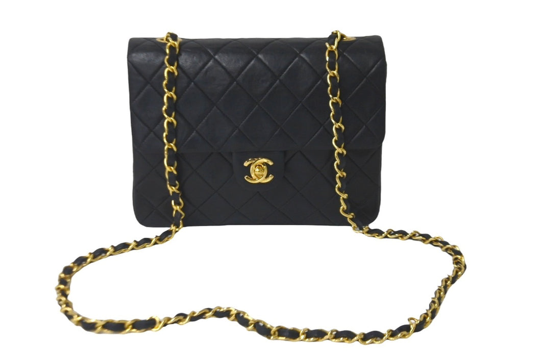 CHANEL シャネル チェーンショルダーバッグ ミニマトラッセ 20cm 1番台 ラムスキン ブラック ゴールド金具 美品 中古 60657