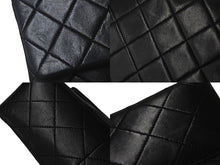 Load image into Gallery viewer, CHANEL シャネル チェーンショルダーバッグ ミニマトラッセ 20cm 1番台 ラムスキン ブラック ゴールド金具 美品 中古 60657