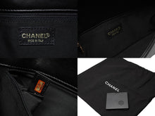 Load image into Gallery viewer, CHANEL シャネル ハンドバッグ ワンショルダー チョコバー ココマーク 7番台 ブラック ラムスキン ゴールド金具 美品 中古 60664