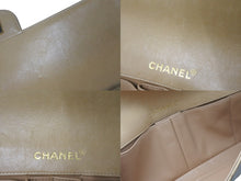 Load image into Gallery viewer, CHANEL シャネル チョコバー チェーンショルダーバッグ ラムスキン 7番台 ベージュ ココマーク ゴールド金具 美品 中古 60670