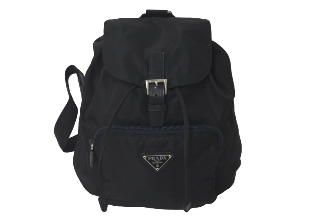 PRADA プラダ リュック ナイロン NERO ブラック トライアングルロゴ ナイロン レザー B4650F シルバー金具 美品 中古 60677 