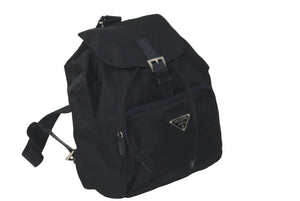 PRADA プラダ リュック ナイロン NERO ブラック トライアングルロゴ ナイロン レザー B4650F シルバー金具 美品 中古 60677 