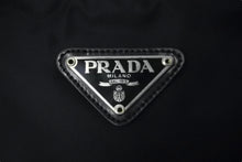 画像をギャラリービューアに読み込む, PRADA プラダ リュック ナイロン NERO ブラック トライアングルロゴ ナイロン レザー B4650F シルバー金具 美品 中古 60677 