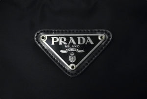PRADA プラダ リュック ナイロン NERO ブラック トライアングルロゴ ナイロン レザー B4650F シルバー金具 美品 中古 60677 