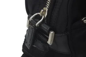 PRADA プラダショルダーバッグ トライアングルロゴ NERO ブラックナイロン BT0167 シルバー金具 中古良品 60680 