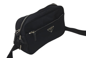PRADA プラダショルダーバッグ トライアングルロゴ NERO ブラックナイロン BT0167 シルバー金具 中古良品 60680 