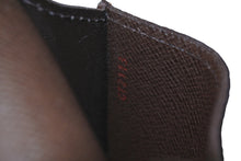 Load image into Gallery viewer, 極美品 LOUIS VUITTON ルイヴィトン ダミエ エテュイ シガレットケース ポーチ 小物入れ PVC ブラウン 中古 60686