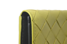 Load image into Gallery viewer, 新品未使用 BOTTEGAVENETA ボッテガヴェネタ カードケース カードホルダー バイカラー イエロー ブラック 605720 中古 60700