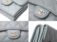 Load image into Gallery viewer, 極美品 CHANEL シャネル クラシック スモール フラップ ウォレット マトラッセ 31番台 キャビアスキン グリーン ゴールド金具 中古 60809
