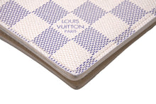 Load image into Gallery viewer, LOUIS VUITTON ルイ ヴィトン 二つ折り財布 ポルトフォイユ マルコ N60018 ダミエアズールキャンバス ホワイト 良品 中古 60814
