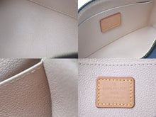 Load image into Gallery viewer, LOUIS VUITTON ルイヴィトン ポーチ ポシェット・コスメティック PM モノグラムキャンバス M47515 ゴールド金具 美品 中古 60831