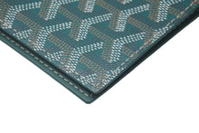 Load image into Gallery viewer, 極美品 GOYARD ゴヤール グルネル パスポート ケース グリーン PVC レザー ロゴ 手帳ケース ヘリンボーン 柄 中古 60867