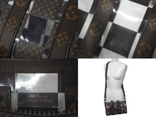 Load image into Gallery viewer, 極美品 LOUIS VUITTON ルイ ヴィトン ハンドバッグ キーポル バンドリエール 25 モノグラム チェス 22AW M20872 中古 60869