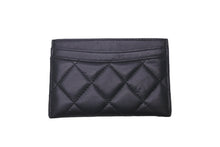 Load image into Gallery viewer, CHANEL シャネル マトラッセ カードケース 14番台 ブラック ラムスキン ココマーク ロゴ 小物 名刺入れ 良品 中古 60871