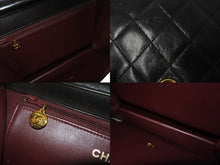 Load image into Gallery viewer, CHANEL シャネル マトラッセ チェーンショルダーバッグ ココマーク 5番台 プッシュロック ブラック ラムスキン ゴールド金具 美品 中古 60963