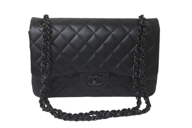 極美品 CHANEL シャネル チェーンショルダーバッグ マトラッセ30 Wフラップ A58600 ソーブラック ランダムシリアル 中古 60978