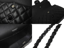 Load image into Gallery viewer, 極美品 CHANEL シャネル チェーンショルダーバッグ マトラッセ30 Wフラップ A58600 ソーブラック ランダムシリアル 中古 60978