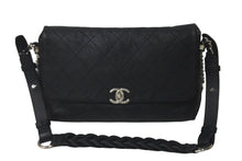 Load image into Gallery viewer, CHANEL シャネル マトラッセ ワンショルダーバッグ ココマーク 25番台 ブラック レザー シルバー金具 美品 中古 60979