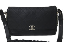 Load image into Gallery viewer, CHANEL シャネル マトラッセ ワンショルダーバッグ ココマーク 25番台 ブラック レザー シルバー金具 美品 中古 60979