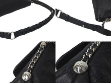 Load image into Gallery viewer, CHANEL シャネル マトラッセ ワンショルダーバッグ ココマーク 25番台 ブラック レザー シルバー金具 美品 中古 60979